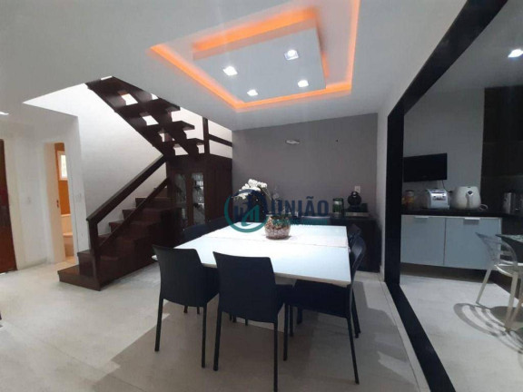 Imagem Casa com 3 Quartos à Venda, 285 m² em Camboinhas - Niterói