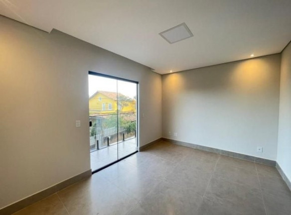 Imagem Casa com 3 Quartos à Venda, 235 m² em Setor Habitacional Arniqueira (águas Claras) - Brasília Imagem Casa com 3 Quartos à Venda, 235 m² em Setor Habitacional Arniqueira (águas Claras) - Brasília