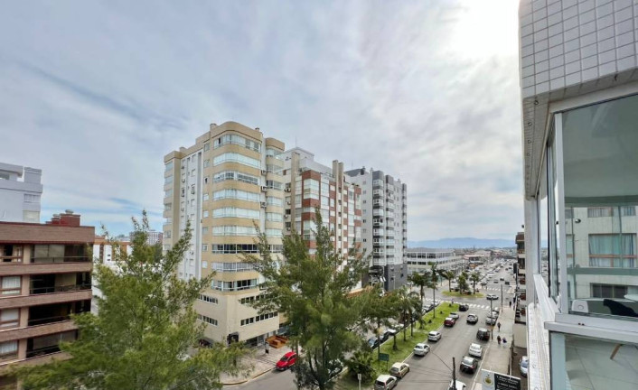 Imagem Apartamento com 3 Quartos à Venda, 101 m² em Centro - Capão Da Canoa