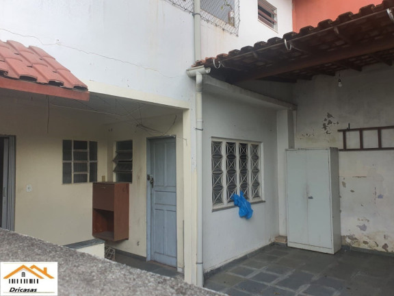 Imagem Sobrado com 6 Quartos à Venda,  em Senador Camará - Rio De Janeiro