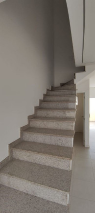 Imagem Casa com 3 Quartos à Venda, 100 m² em Massaguaçu - Caraguatatuba Imagem Casa com 3 Quartos à Venda, 100 m² em Massaguaçu - Caraguatatuba