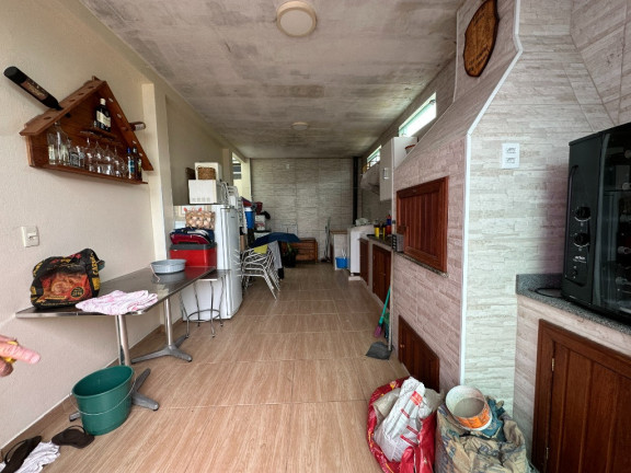Imagem Casa com 3 Quartos à Venda, 175 m² em Ponte Do Imaruim - Palhoça
