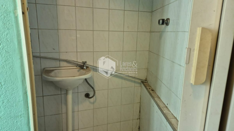 Imagem Sobrado com 3 Quartos à Venda, 184 m² em água Fria - São Paulo