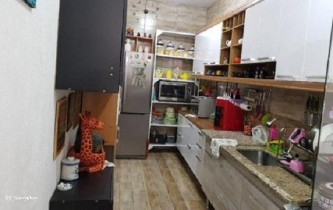 Imagem Sobrado com 4 Quartos à Venda, 366 m² em Jardim Columbia - Mauá