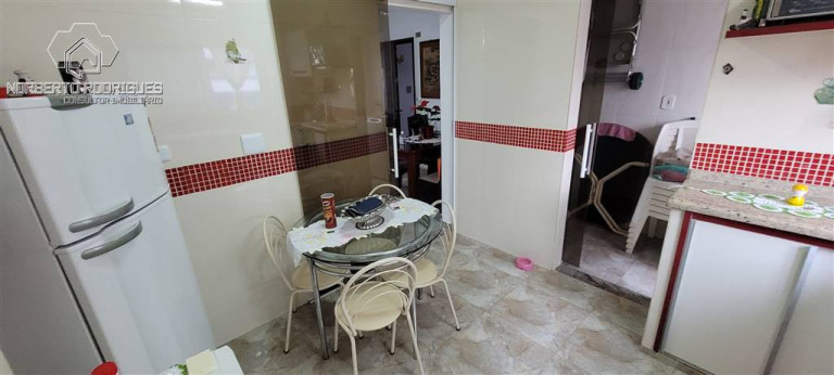 Imagem Apartamento com 2 Quartos à Venda, 75 m² em Guilhermina - Praia Grande