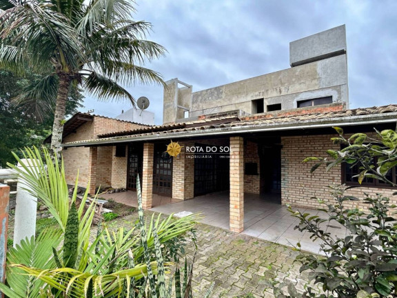 Imagem Casa com 3 Quartos à Venda, 100 m² em José Amândio - Bombinhas