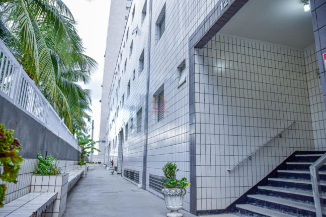 Imagem Kitnet com 1 Quarto à Venda, 36 m²