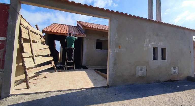 Imagem Casa com 2 Quartos à Venda, 125 m² em Jardim Somar - Peruíbe Imagem Casa com 2 Quartos à Venda, 125 m² em Jardim Somar - Peruíbe