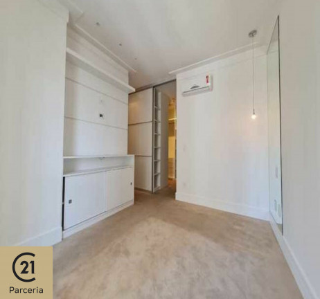 Imagem Apartamento com 3 Quartos para Alugar, 18.100 m² em Moema - São Paulo