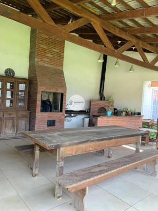 Imagem Casa com 3 Quartos à Venda, 320 m² Imagem Casa com 3 Quartos à Venda, 320 m²