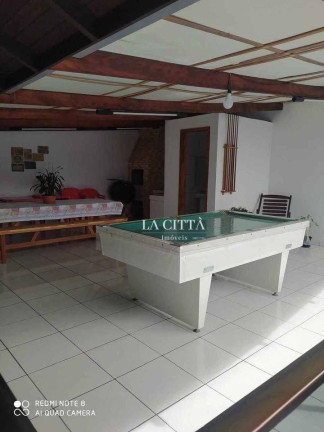 Imagem Casa com 3 Quartos à Venda, 240 m² em São Vicente - Itajaí Imagem Casa com 3 Quartos à Venda, 240 m² em São Vicente - Itajaí