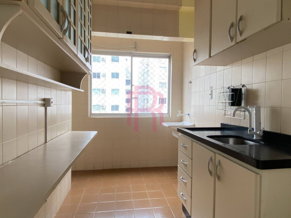 Imagem Apartamento com 2 Quartos à Venda, 60 m² em Centro - Balneário Camboriú