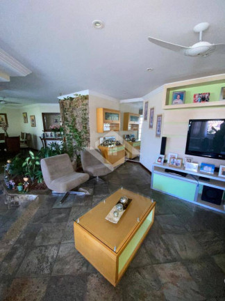 Imagem Casa com 4 Quartos à Venda, 560 m² em Itaipu - Niterói Imagem Casa com 4 Quartos à Venda, 560 m² em Itaipu - Niterói