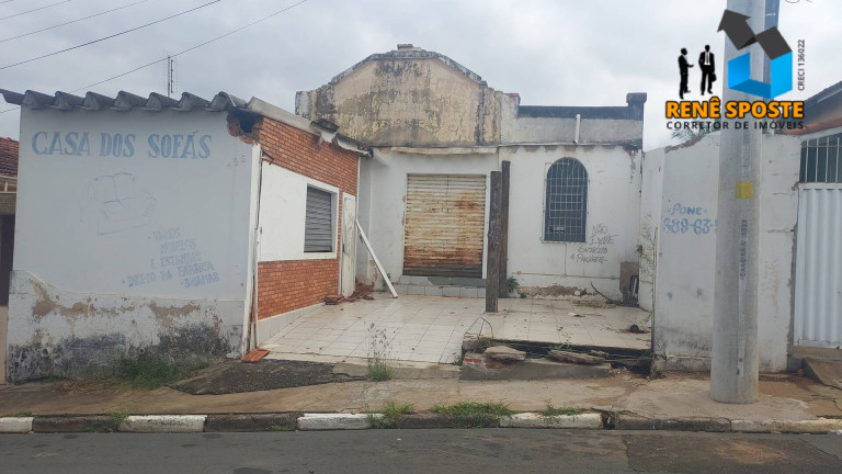 Galpão à Venda, 250 m² em Centro - São Pedro