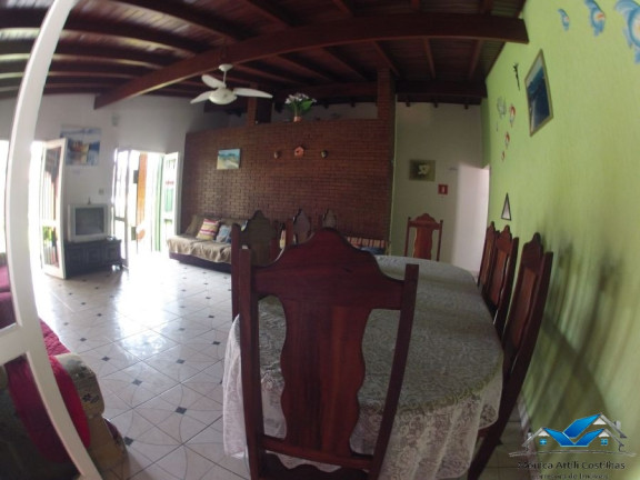 Imagem Casa com 6 Quartos para Temporada, 300 m² em Praia Grande - Ubatuba Imagem Casa com 6 Quartos para Temporada, 300 m² em Praia Grande - Ubatuba