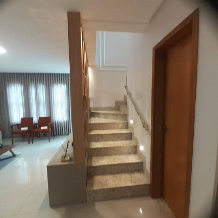 Imagem Sobrado com 3 Quartos à Venda,  em Jardim Imperial - Aparecida De Goiânia