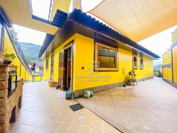 Casa com 3 Quartos à Venda, 170 m² em Caleme - Teresópolis