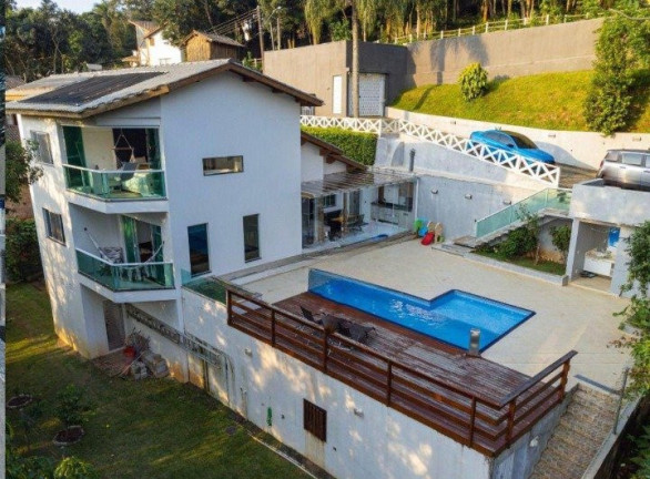 Imagem Casa de Condomínio com 4 Quartos à Venda, 300 m² em Cumbari - Mairiporã Imagem Casa de Condomínio com 4 Quartos à Venda, 300 m² em Cumbari - Mairiporã
