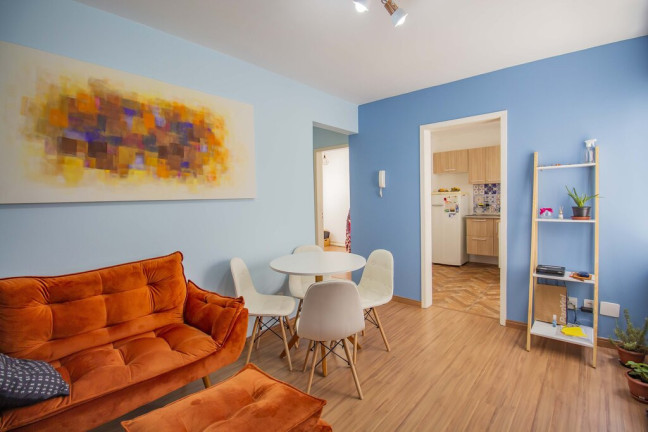 Imagem Apartamento com 2 Quartos à Venda, 55 m² em Menino Deus - Porto Alegre Imagem Apartamento com 2 Quartos à Venda, 55 m² em Menino Deus - Porto Alegre