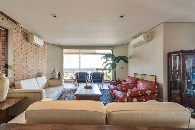 Apartamento com 2 Quartos à Venda, 276 m² em Campo Belo - São Paulo