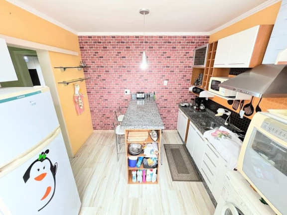 Imagem Imóvel com 2 Quartos à Venda, 63 m² em Cavalhada - Porto Alegre