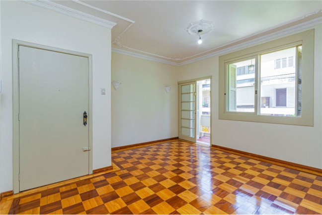 Imagem Apartamento com 2 Quartos à Venda, 85 m² em Menino Deus - Porto Alegre