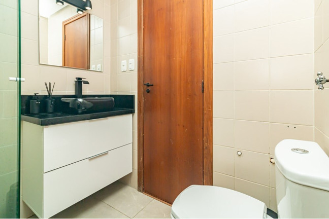 Imagem Imóvel com 2 Quartos à Venda,  em Petrópolis - Porto Alegre