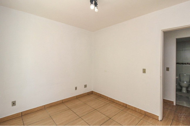 Imagem Imóvel com 2 Quartos à Venda, 60 m² em Ipanema - Porto Alegre