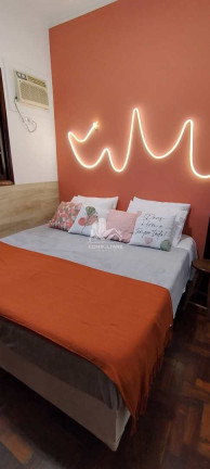 Imagem Casa com 4 Quartos para Alugar, 168 m² em Embaré - Santos