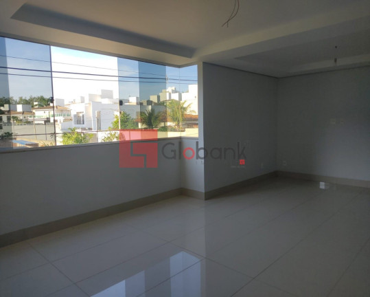 Imagem Imóvel com 4 Quartos à Venda, 240 m² em Ibituruna - Montes Claros