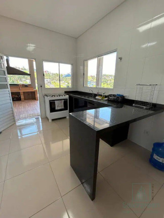 Imagem Casa com 4 Quartos à Venda, 226 m² em Centro - Igaratá