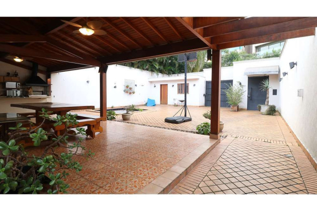 Imagem Casa com 4 Quartos à Venda, 350 m² em Vila Madalena - São Paulo Imagem Casa com 4 Quartos à Venda, 350 m² em Vila Madalena - São Paulo