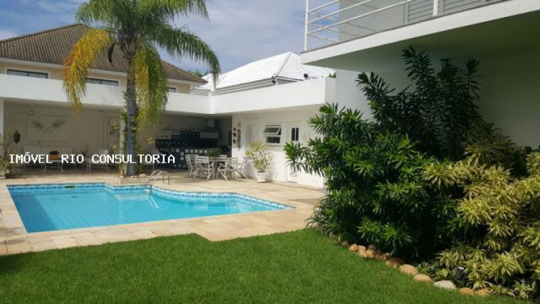 Imagem Casa com 4 Quartos à Venda, 600 m² em Rio De Janeiro Imagem Casa com 4 Quartos à Venda, 600 m² em Rio De Janeiro