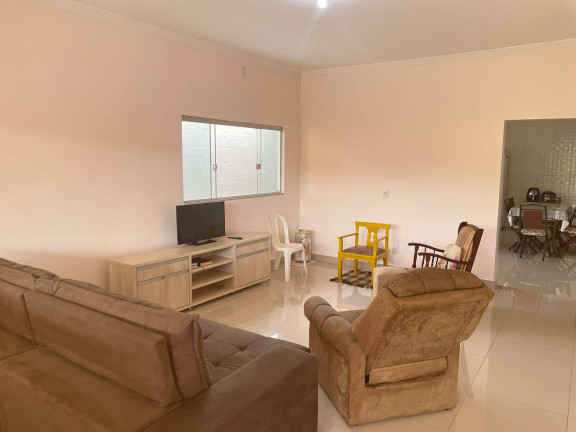 Imagem Casa com 3 Quartos à Venda, 360 m² em Jardim Belvedere - Caldas Novas Imagem Casa com 3 Quartos à Venda, 360 m² em Jardim Belvedere - Caldas Novas
