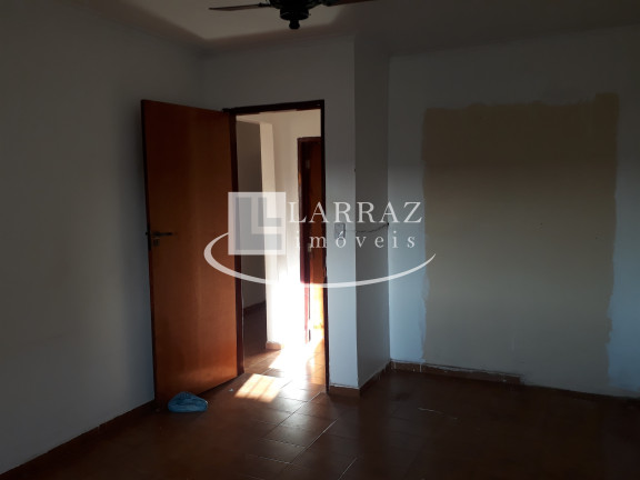 Imagem Casa com 3 Quartos à Venda, 220 m² em Ipiranga - Ribeirão Preto Imagem Casa com 3 Quartos à Venda, 220 m² em Ipiranga - Ribeirão Preto