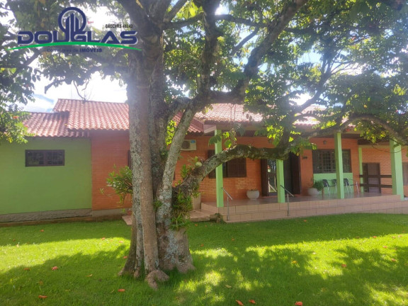 Imagem Casa com 5 Quartos à Venda, em águas Claras - Viamão Imagem Casa com 5 Quartos à Venda, em águas Claras - Viamão