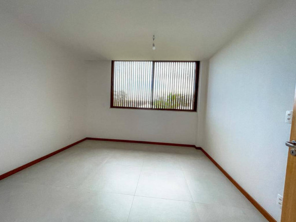 Imagem Casa à Venda, em Praia Do Forte - Mata De São João Imagem Casa à Venda, em Praia Do Forte - Mata De São João