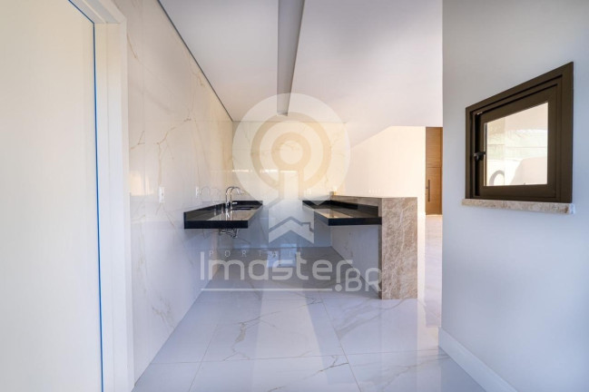 Imagem Casa com 4 Quartos à Venda, 361 m² em Alphaville - Eusébio