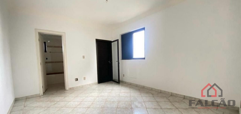 Imagem Apartamento com 3 Quartos à Venda, 250 m² em Caiçara - Praia Grande Imagem Apartamento com 3 Quartos à Venda, 250 m² em Caiçara - Praia Grande