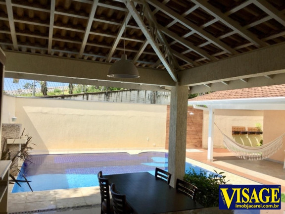 Imagem Casa com 3 Quartos à Venda, 375 m² em Vila Zeze - Jacareí Imagem Casa com 3 Quartos à Venda, 375 m² em Vila Zeze - Jacareí