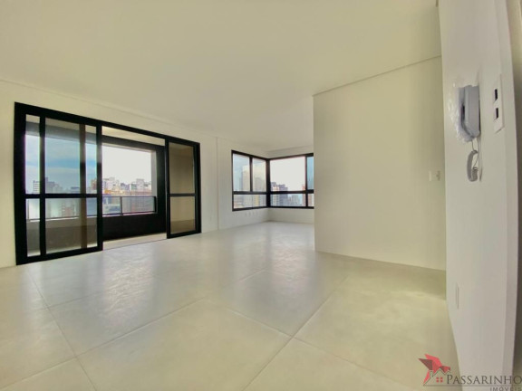Imagem Apartamento com 3 Quartos à Venda, 149 m² em Centro - Torres Imagem Apartamento com 3 Quartos à Venda, 149 m² em Centro - Torres
