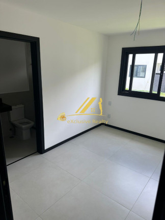 Imagem Imóvel com 2 Quartos à Venda, 55 m² em Praia Do Forte - Mata De São João Imagem Imóvel com 2 Quartos à Venda, 55 m² em Praia Do Forte - Mata De São João