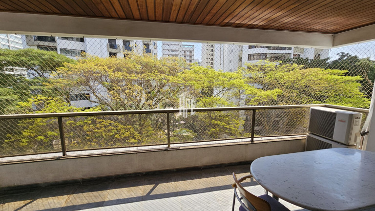 Imagem Apartamento com 4 Quartos à Venda, 360 m² em Campo Belo - São Paulo Imagem Apartamento com 4 Quartos à Venda, 360 m² em Campo Belo - São Paulo