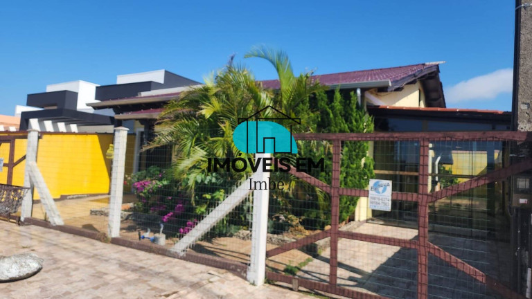 Imagem Casa com 3 Quartos à Venda, 137 m² em Presidente - Imbé Imagem Casa com 3 Quartos à Venda, 137 m² em Presidente - Imbé