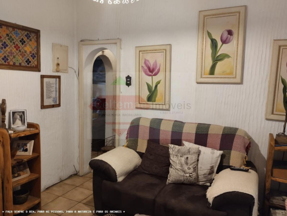 Imagem Casa com 4 Quartos à Venda, 191 m² em Centro - Taubaté Imagem Casa com 4 Quartos à Venda, 191 m² em Centro - Taubaté