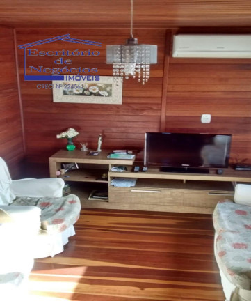 Imagem Casa com 2 Quartos à Venda, 100 m² em Cavalhada - Porto Alegre