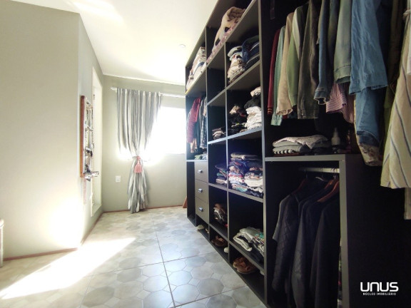 Imagem Casa com 3 Quartos à Venda, 340 m² em Jardim Atlântico - Florianópolis
