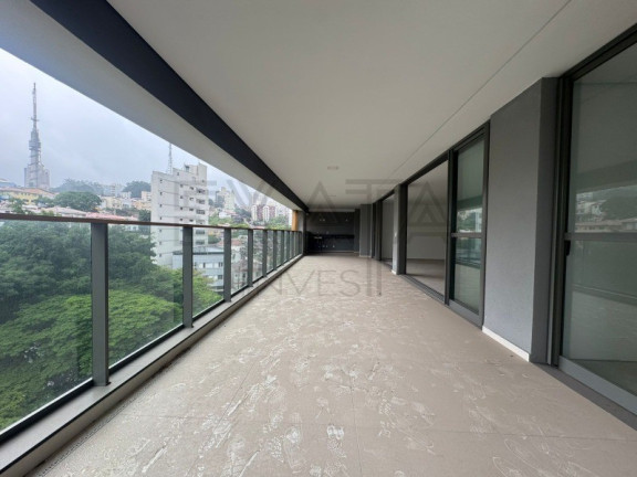 Imóvel com 4 Quartos à Venda, 277 m² em Perdizes - São Paulo