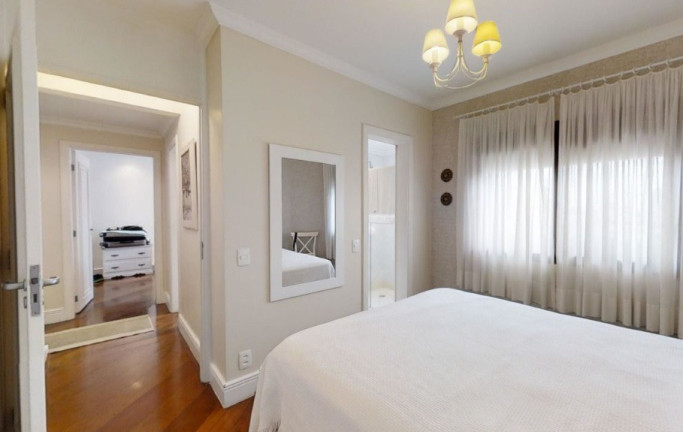 Imagem Imóvel com 3 Quartos à Venda, 212 m² em Vila Suzana - São Paulo Imagem Imóvel com 3 Quartos à Venda, 212 m² em Vila Suzana - São Paulo