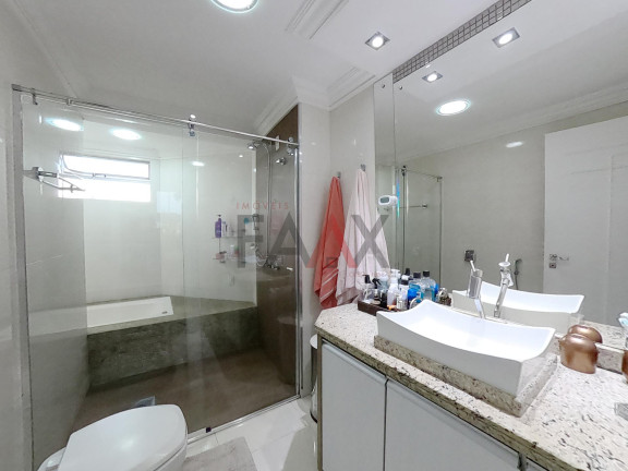 Imagem Apartamento com 2 Quartos à Venda, 123 m² em Centro - Guarapuava
